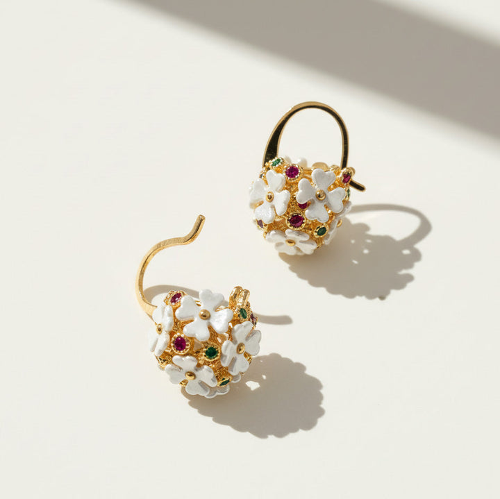 earrings studs