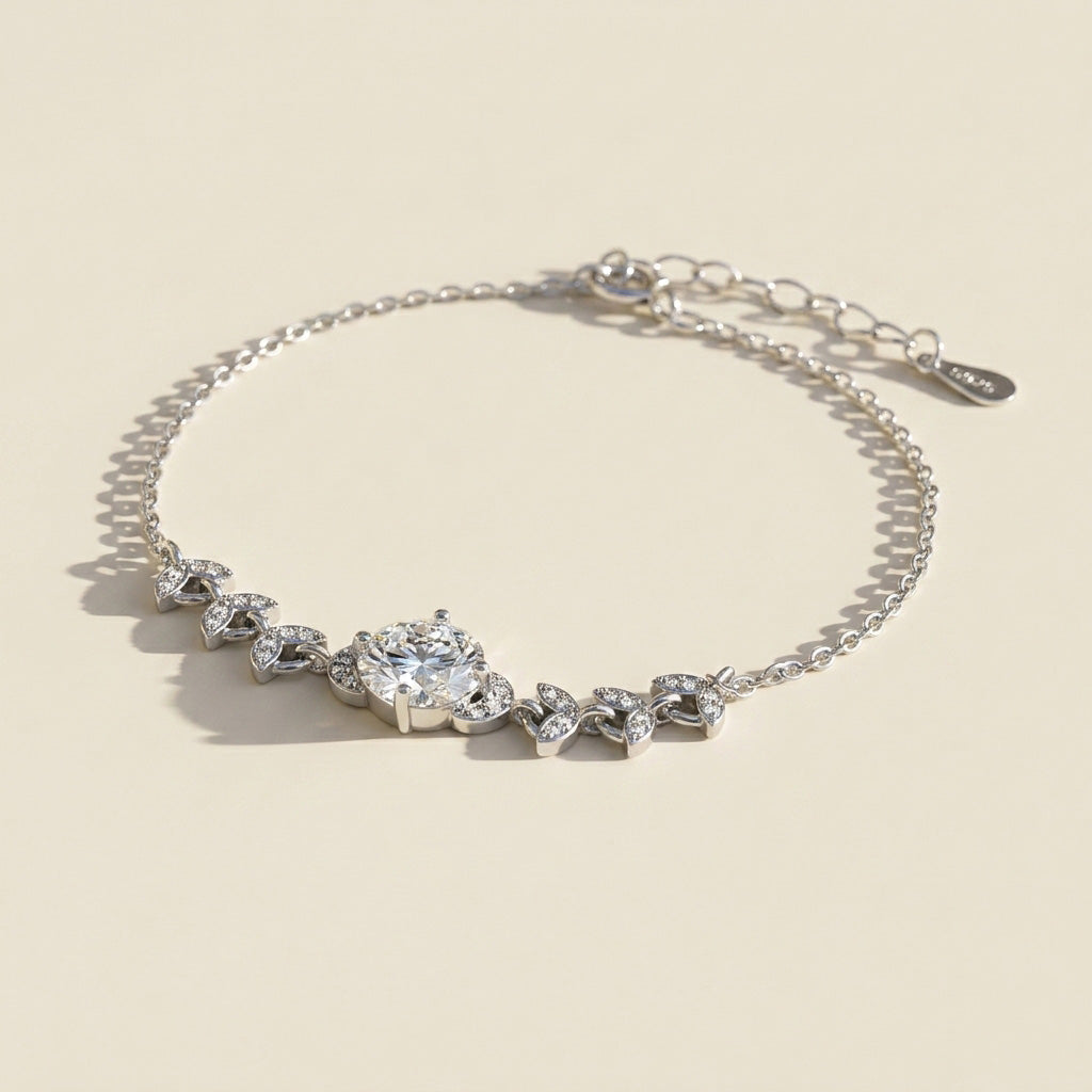 Moissanite Leaf Bracelet 1ct